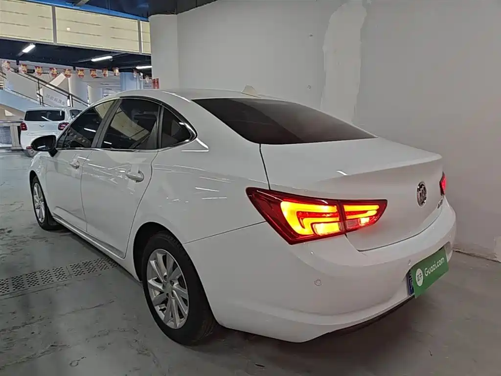 Buick Verano 2018 Sedan 15S Automatic Leading фото 5