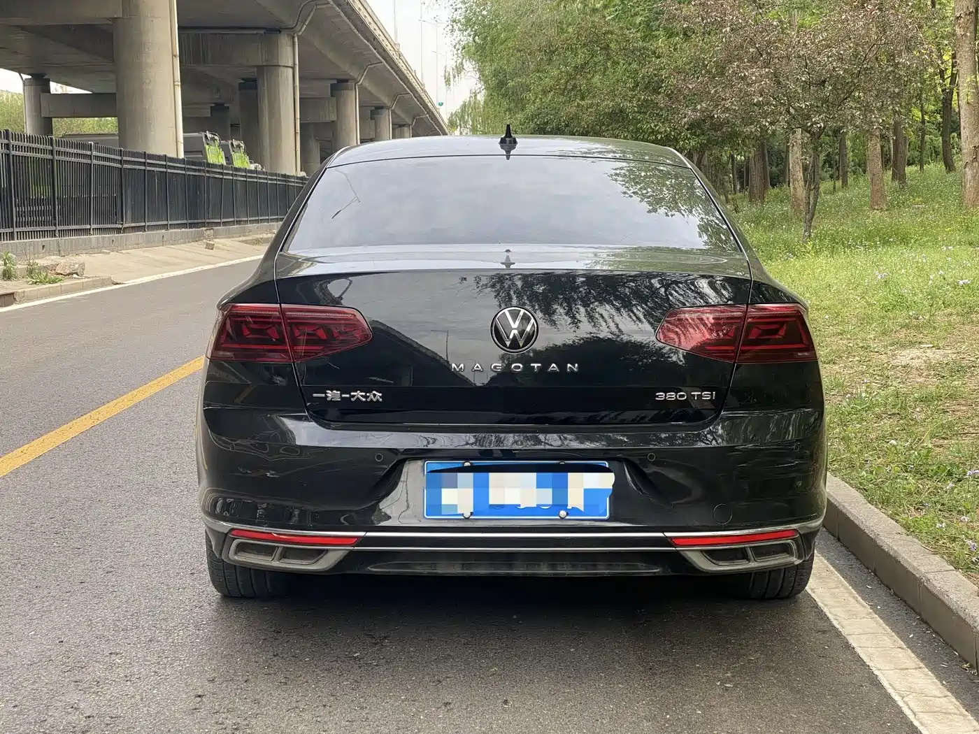 Volkswagen Magotan 2023 Model 2 Million Commemorative Edition 380TSI DSG Flagship фото 13