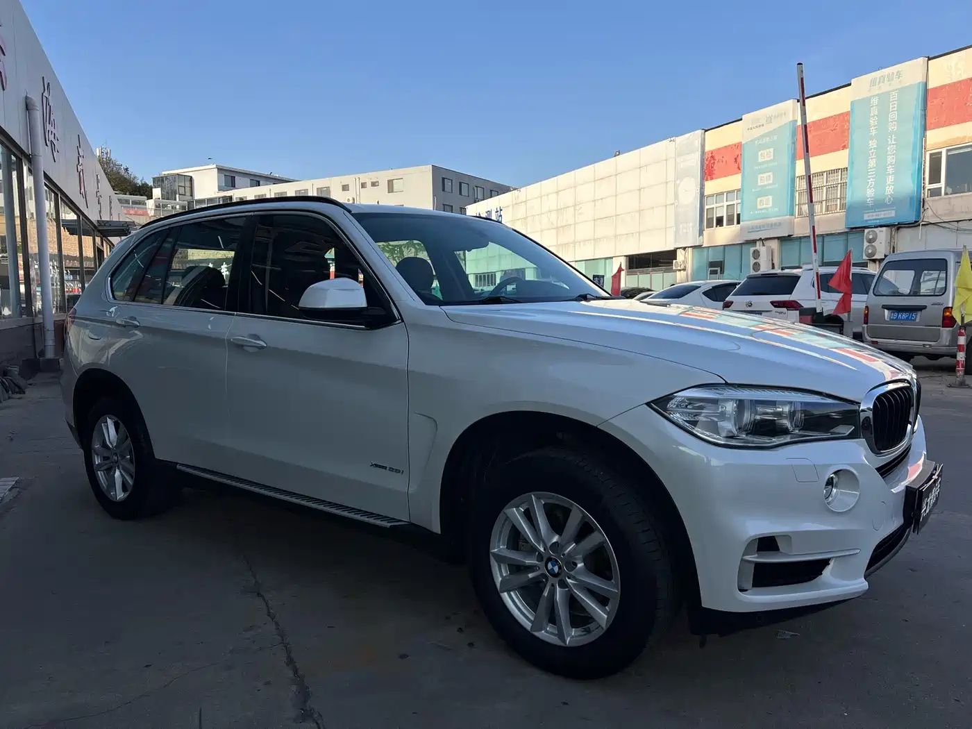 BMW X5 (Import) 2015 xDrive28i фото 3
