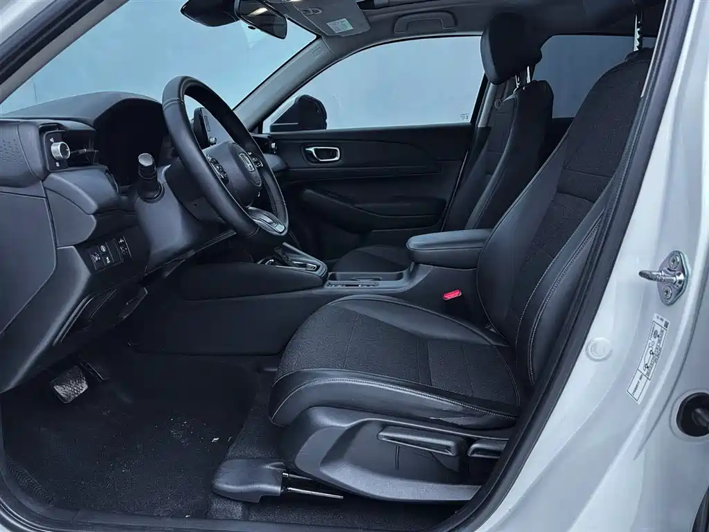 Honda Vezel 2024 2023 1.5L CVT Pioneer Edition