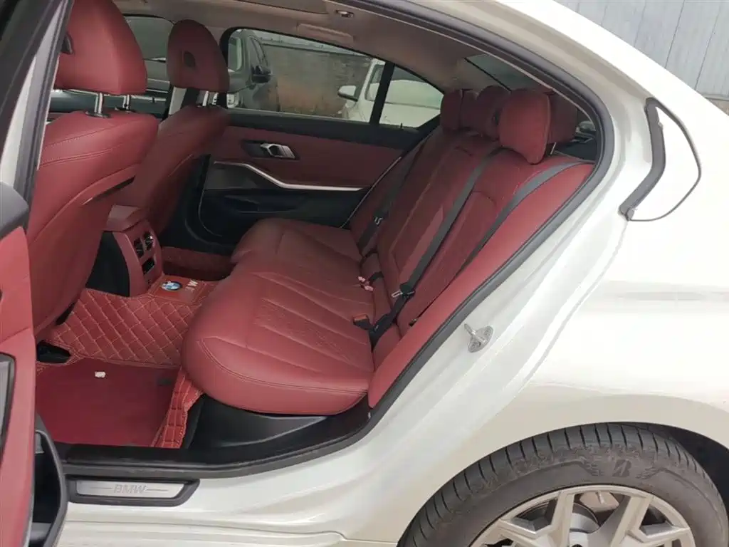 BMW i3 2024 eDrive 35 L фото 17