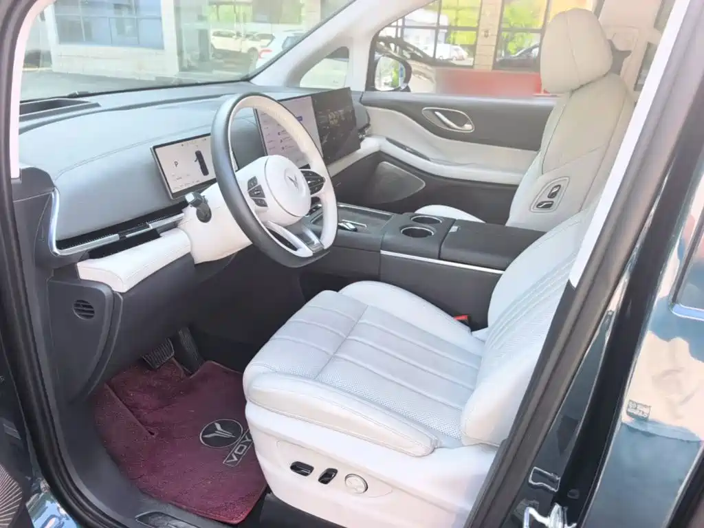 Voyah Auto Voyah Dreamer 2025 2025 PHEV AWD Flagship Kunpeng Edition
