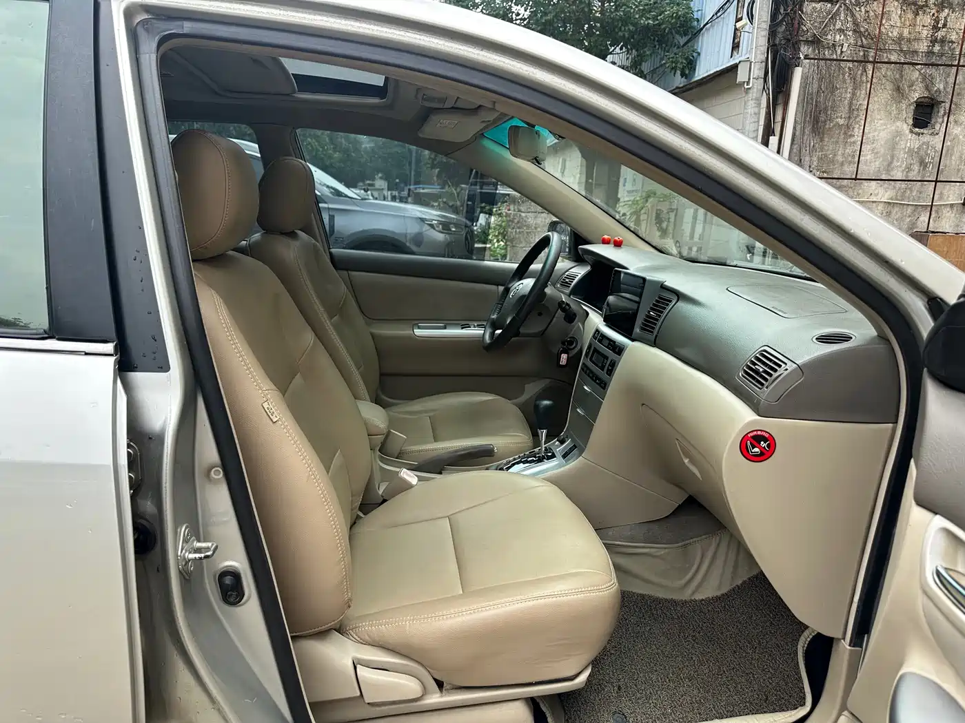 Toyota Corolla 2005 1.8L Automatic Anniversary Special Edition фото 9