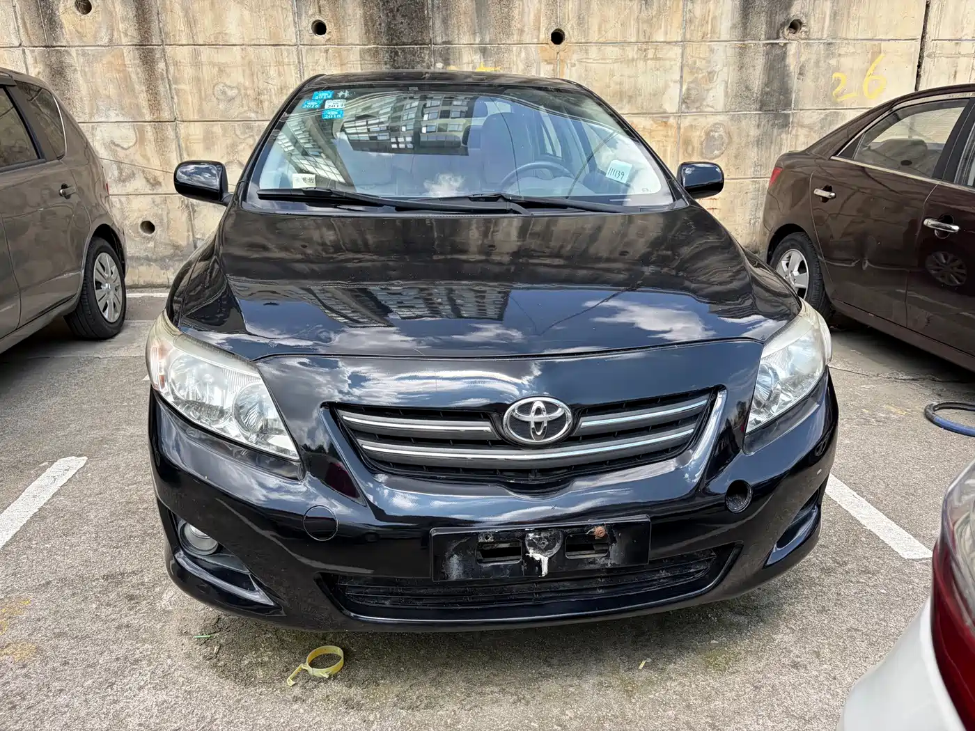 Photo 2 - Toyota Corolla