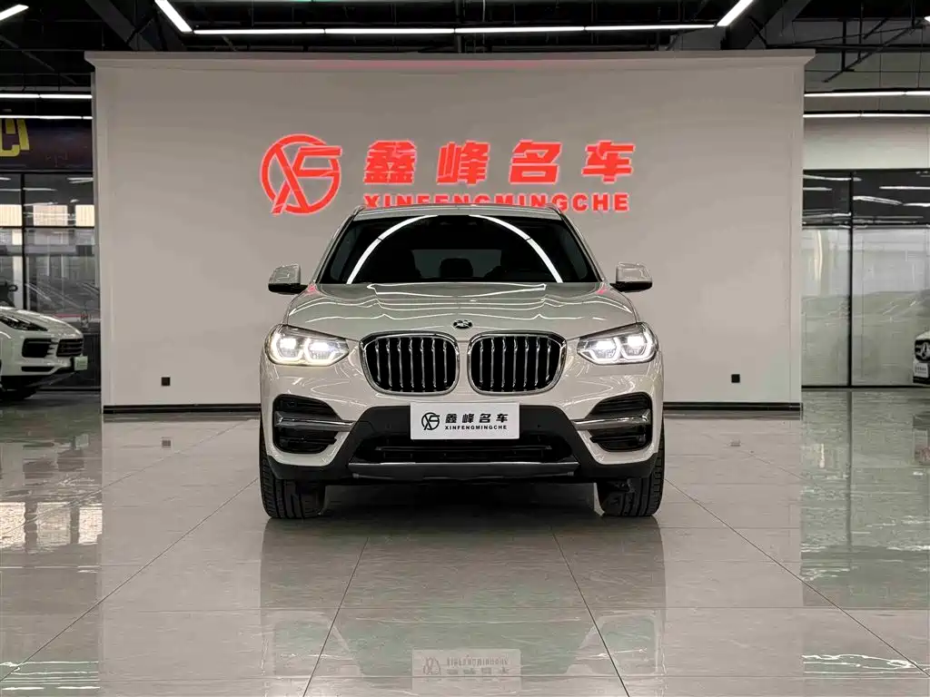BMW X3 2019 xDrive28i Luxury Package фото 2