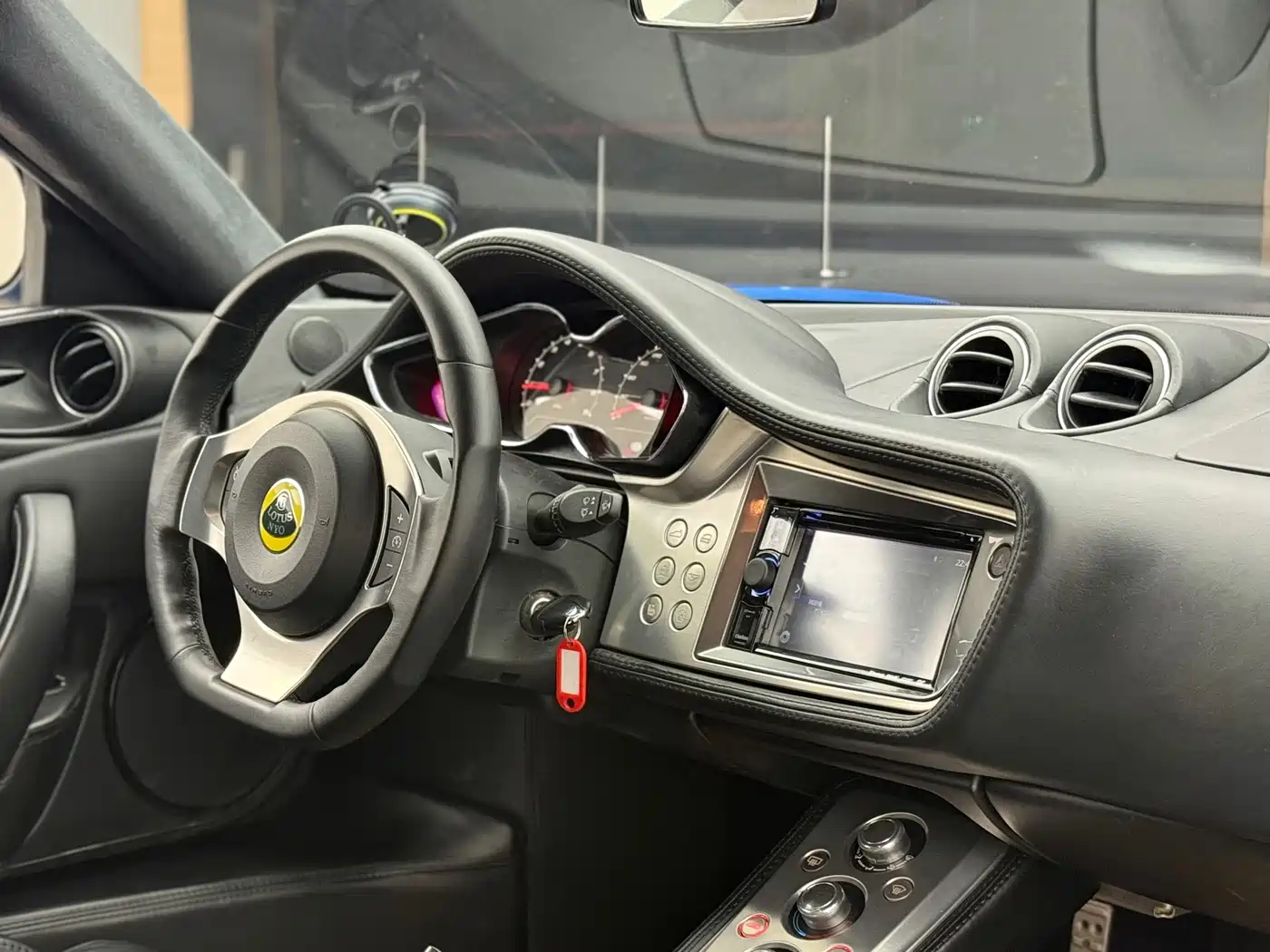 Lotus Cars Evora 2015 3.5T S фото 13