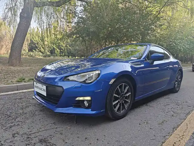 SUBARU BRZ