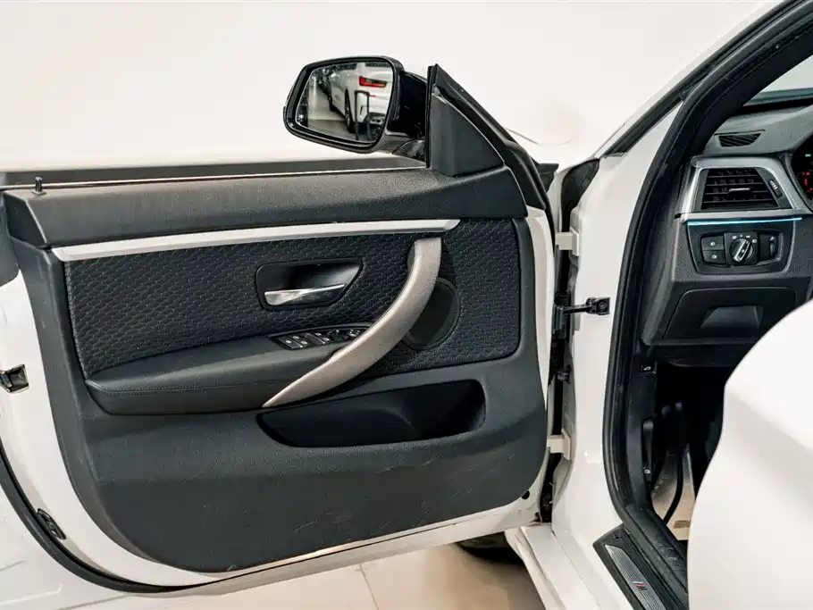 BMW 4 Series 2020 425i Gran Coupe M Sport Package фото 16