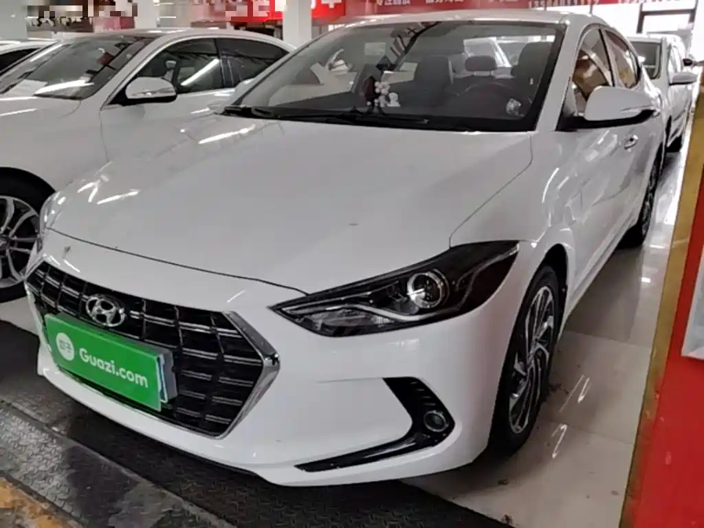 Hyundai Elantra 2019 1.5L CVT Smart Elite
