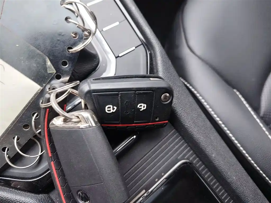 Volkswagen Lamando 2021 280TSI DSG Comfort Edition фото 9