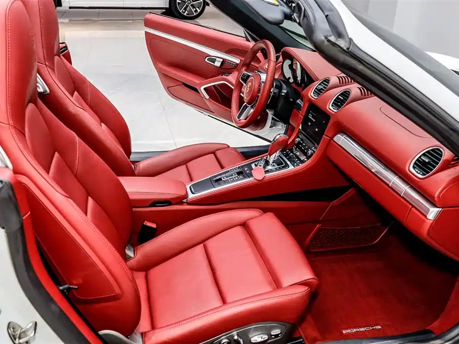 Porsche 718 2022 Boxster 2.0T фото 13