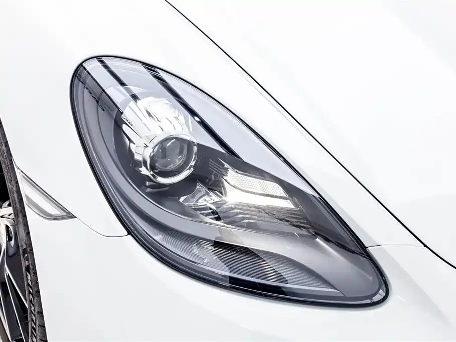 Porsche 718 2022 Boxster 2.0T фото 18