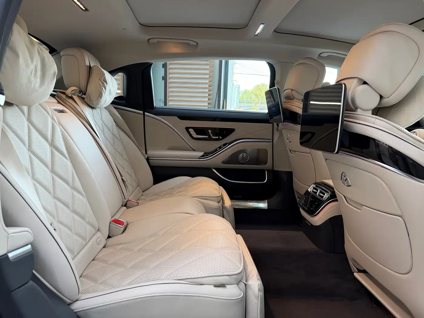 MERCEDES-BENZ MAYBACH S-CLASS