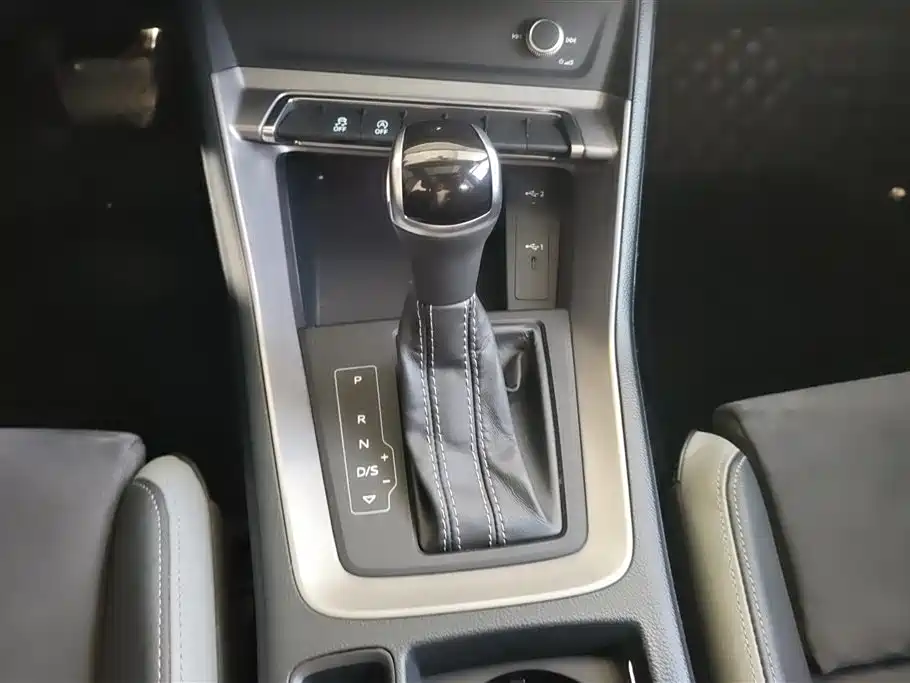 Audi Q3 2022 35 TFSI Progressive Dynamic фото 16