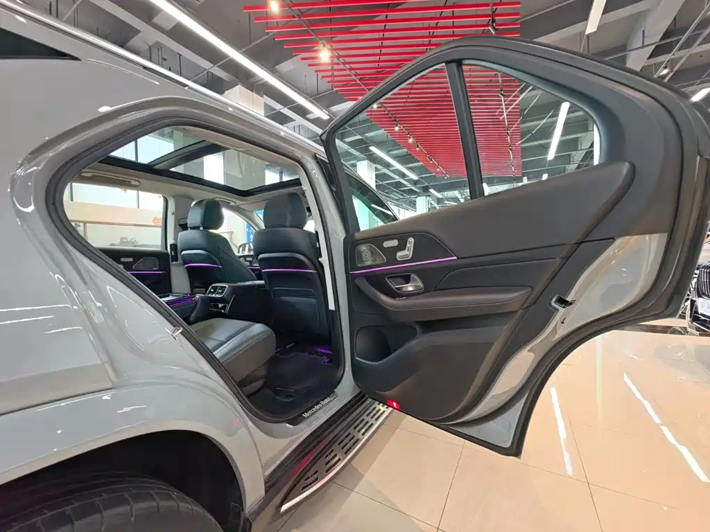 Mercedes-Benz GLE, миниатюра 26