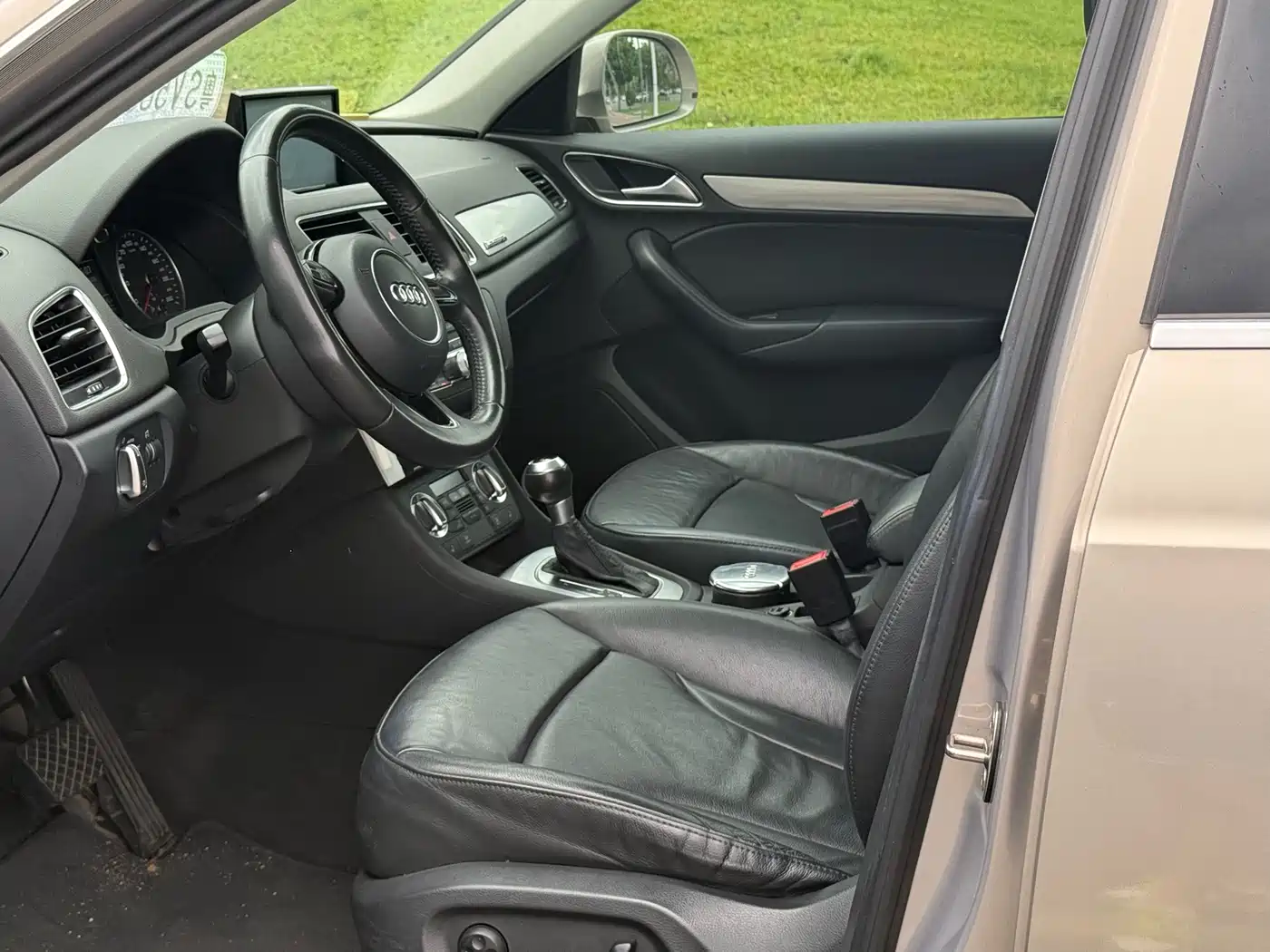 Фото 6 - Audi Q3