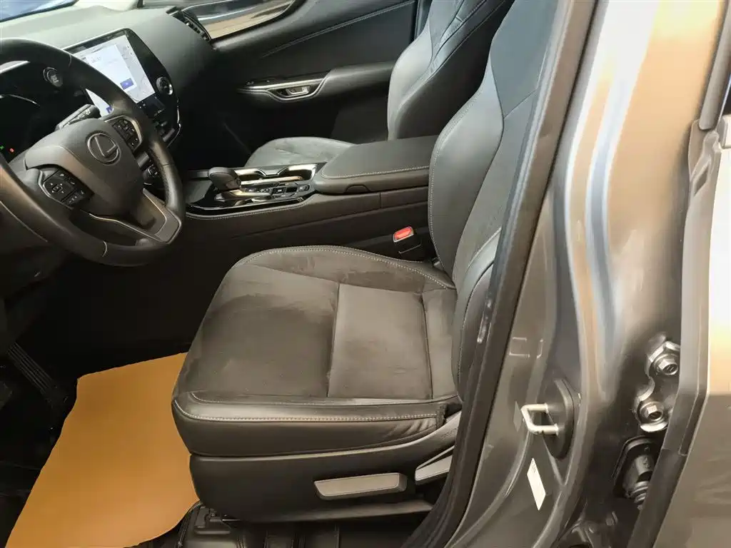 Lexus NX 2023 260 FWD Dynamic Edition фото 15