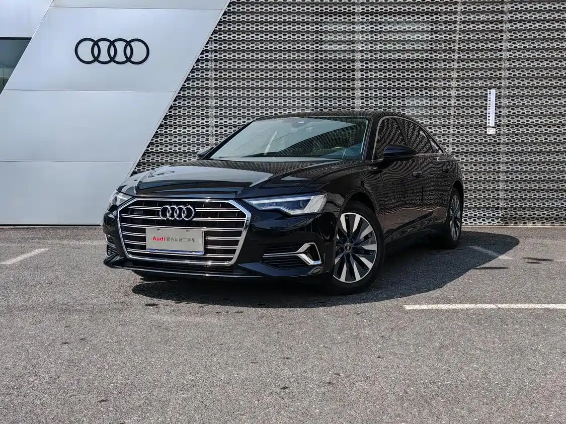 Audi A6L 2023 40 TFSI Luxury Elegance