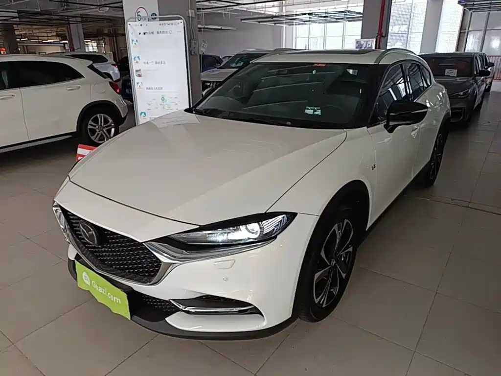 Фото 1 - Mazda CX-4
