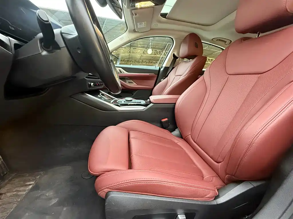 BMW i4 2023 eDrive35 фото 8