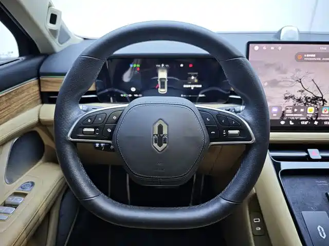 AITO Wenjie AITO M5 2022 Pure Electric RWD Standard Edition фото 9