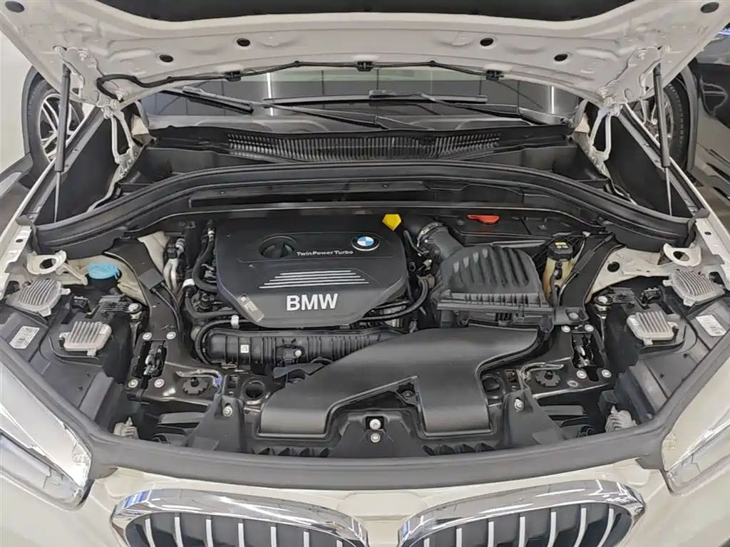 BMW X1 2019 sDrive20Li Leading Model фото 20
