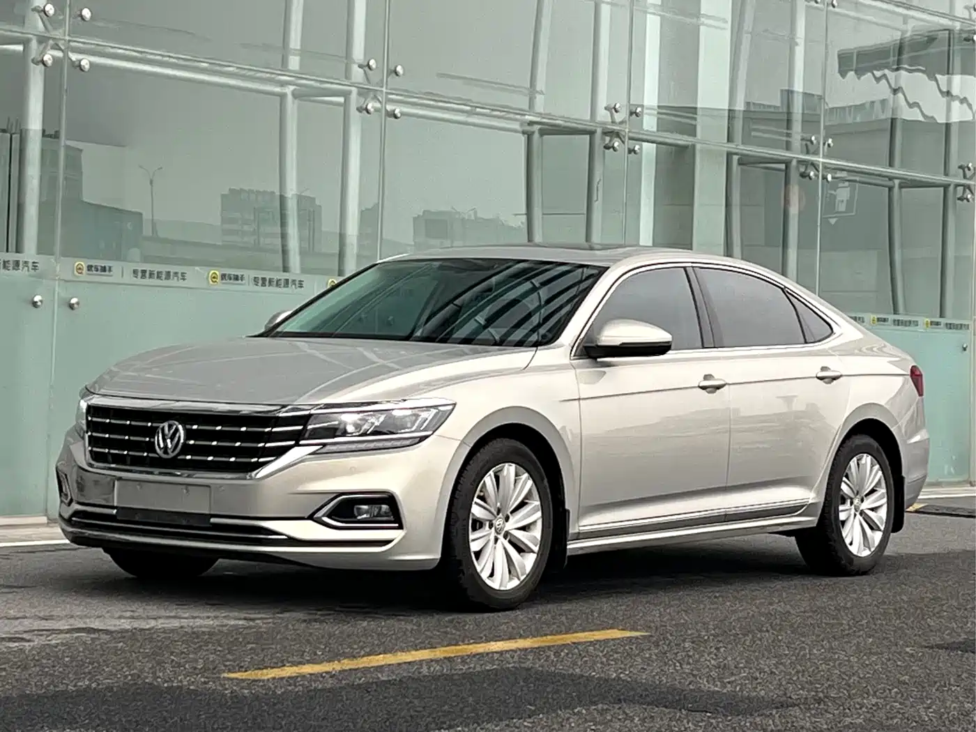 Volkswagen Passat 2019 330TSI Elite Version China VI
