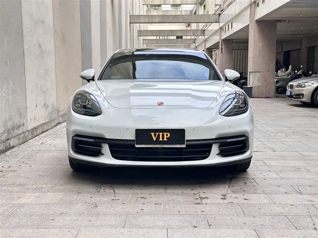 Porsche Panamera 2019 Panamera Executive Long Wheelbase 2.9T фото 2