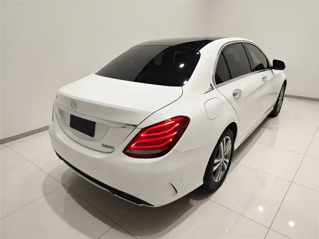 Mercedes-Benz C-Class 2018 C 200 L Sport Edition фото 7