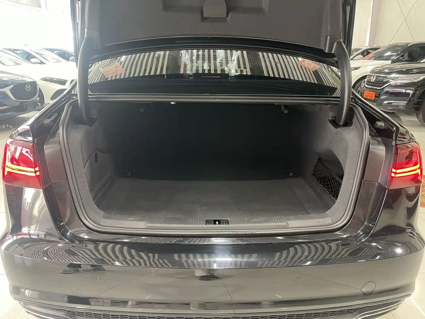 Audi A6L 2018 30th Anniversary 45 TFSI quattro Luxury фото 17