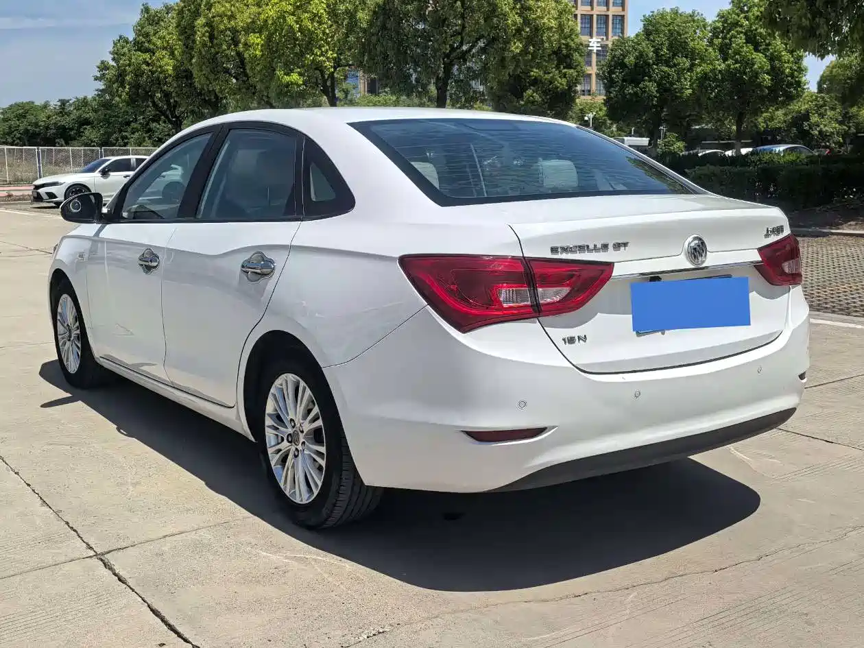 Buick Excelle 2017 15N Automatic Elite фото 8