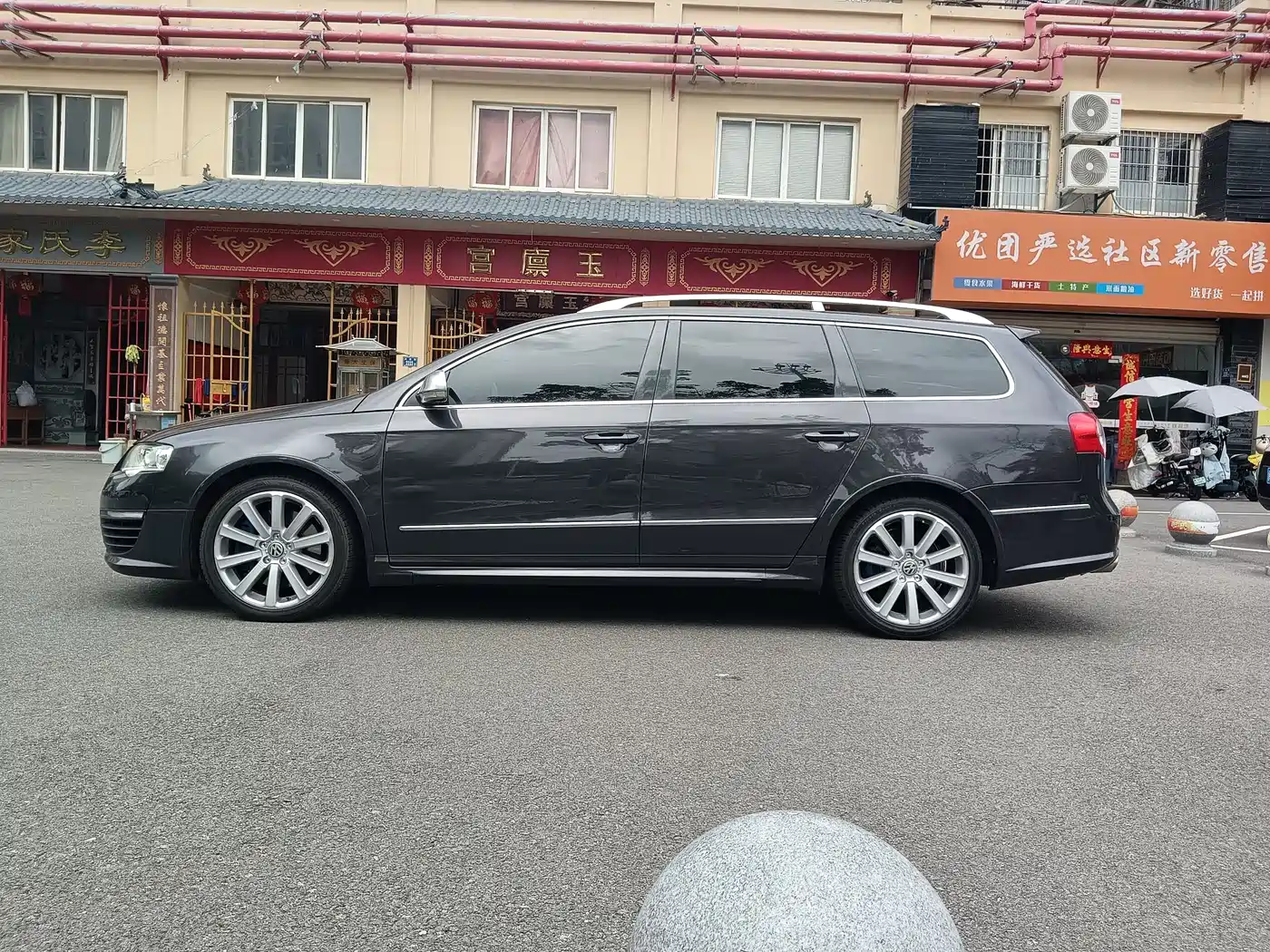 Volkswagen Passat 2008 Volkswagen R36 Wagon фото 10
