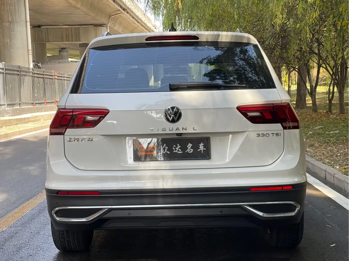 Volkswagen Tiguan L 2022 330TSI Automatic 2WD Comfort Edition фото 13