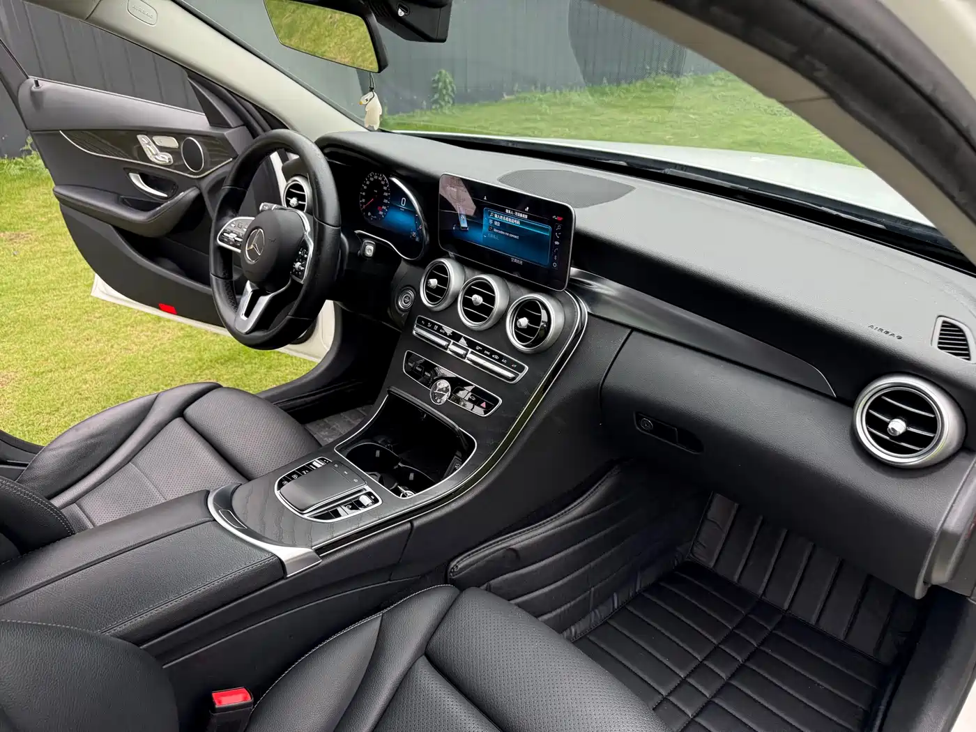 Mercedes-Benz C-Class (Import) 2020 Model C 260 Estate фото 13