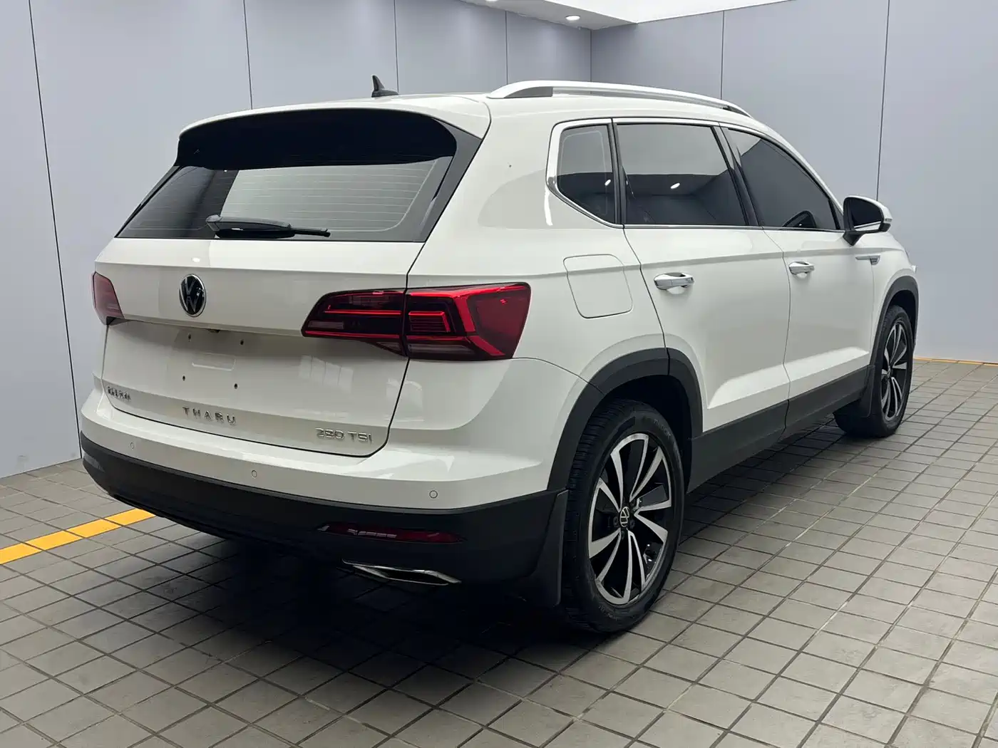 Volkswagen Tharu, миниатюра 6