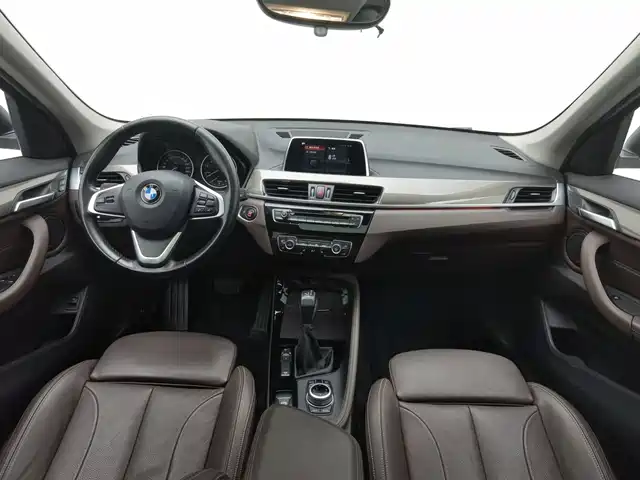 BMW X1 2018 xDrive20Li Premium Model — фото 5
