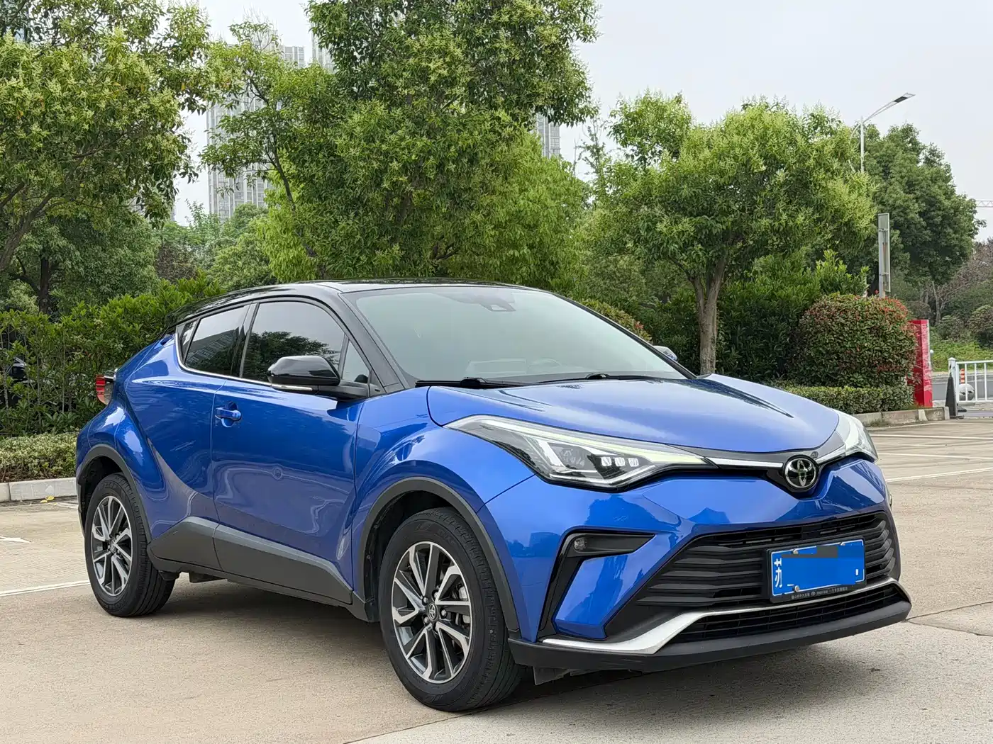 Toyota IZOA 2021 2.0L Yichi Edition фото 3