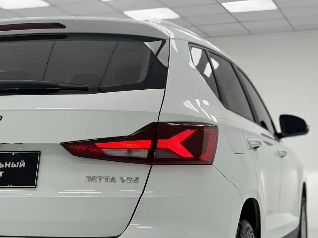 Фото 9 - Jetta VS5
