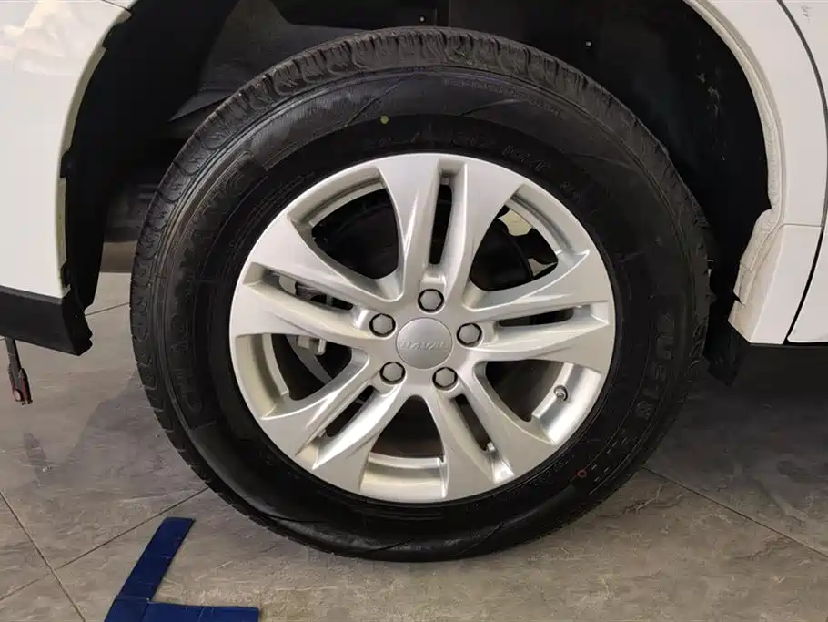 Haval M6 2019 1.5T DCT 2WD Value Edition (China VI) фото 6