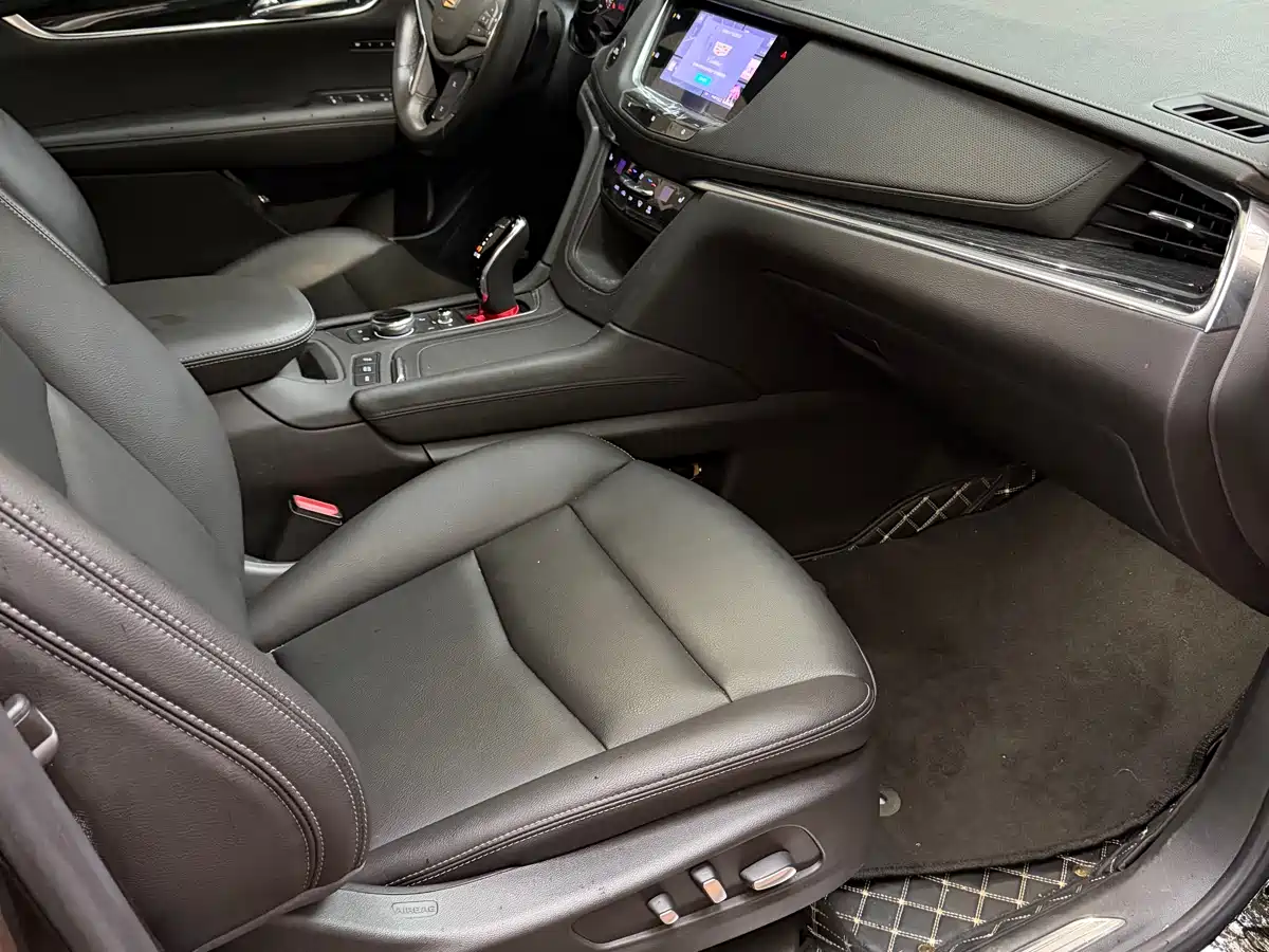 Cadillac XT5 2021 28T 4WD Luxury фото 15