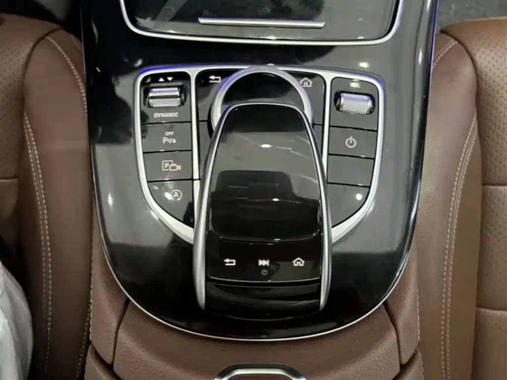 Mercedes-Benz E-Class 2016 E 300 L Sport Fashion Type фото 10