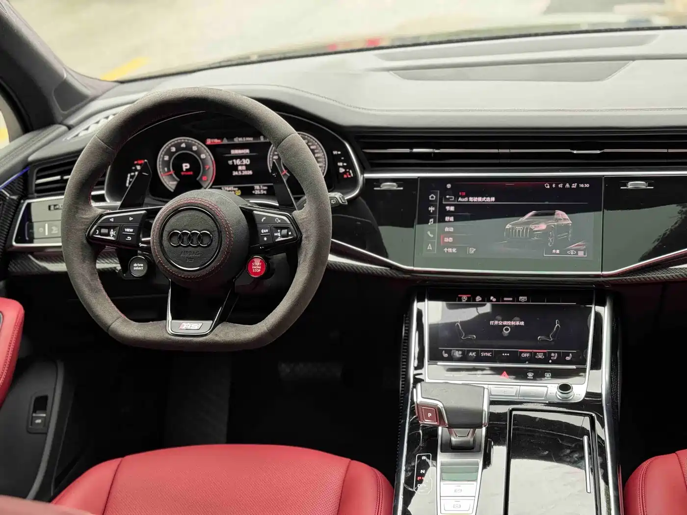 AUDI Q7