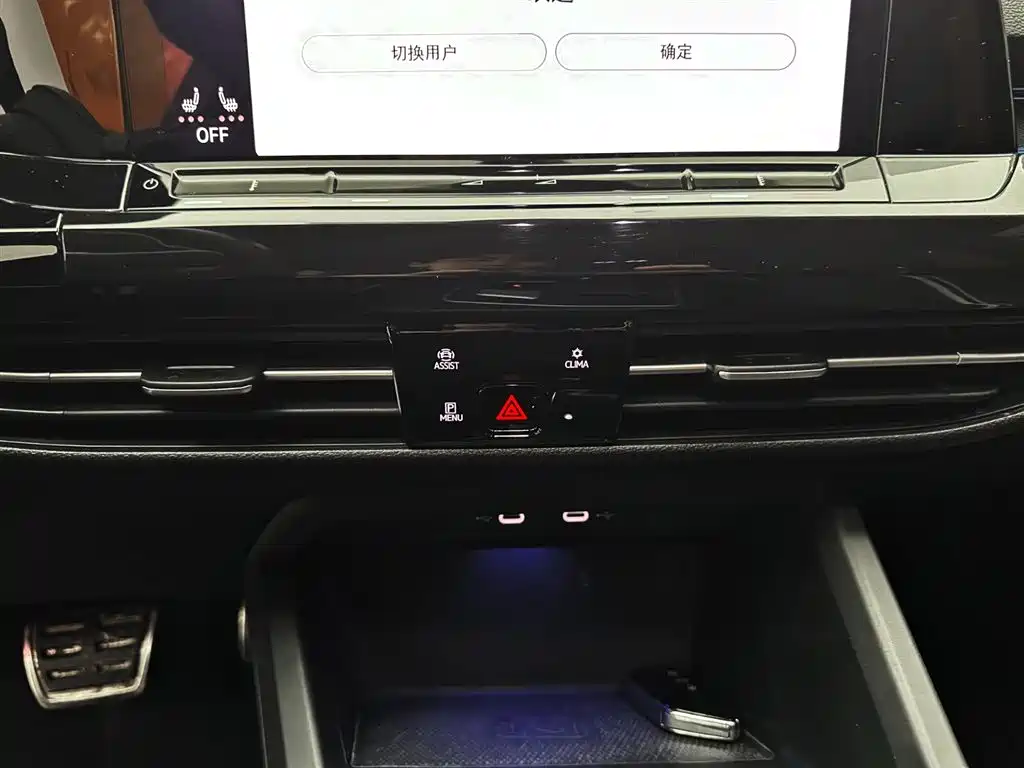 Volkswagen Golf 2021 280TSI DSG R-Line фото 15