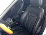 Photo 10 - Changan CS75