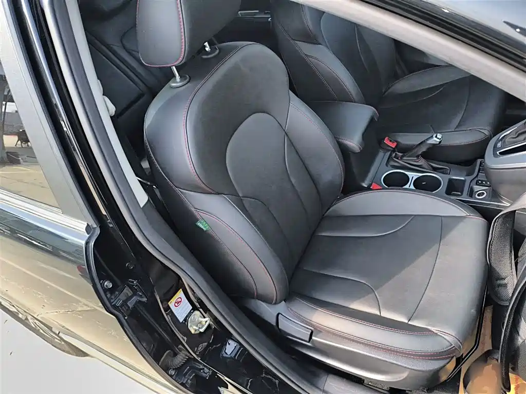 Haval H6 2017 Blue Label Sport 1.5T Auto 2WD Luxury фото 25