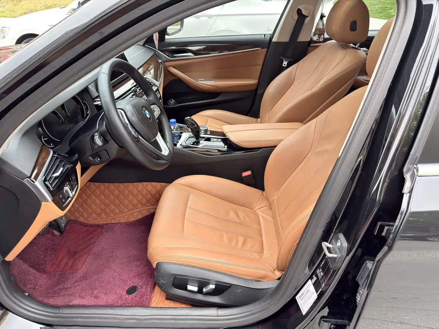BMW 5 Series 2018 528Li Launch Special Edition фото 4