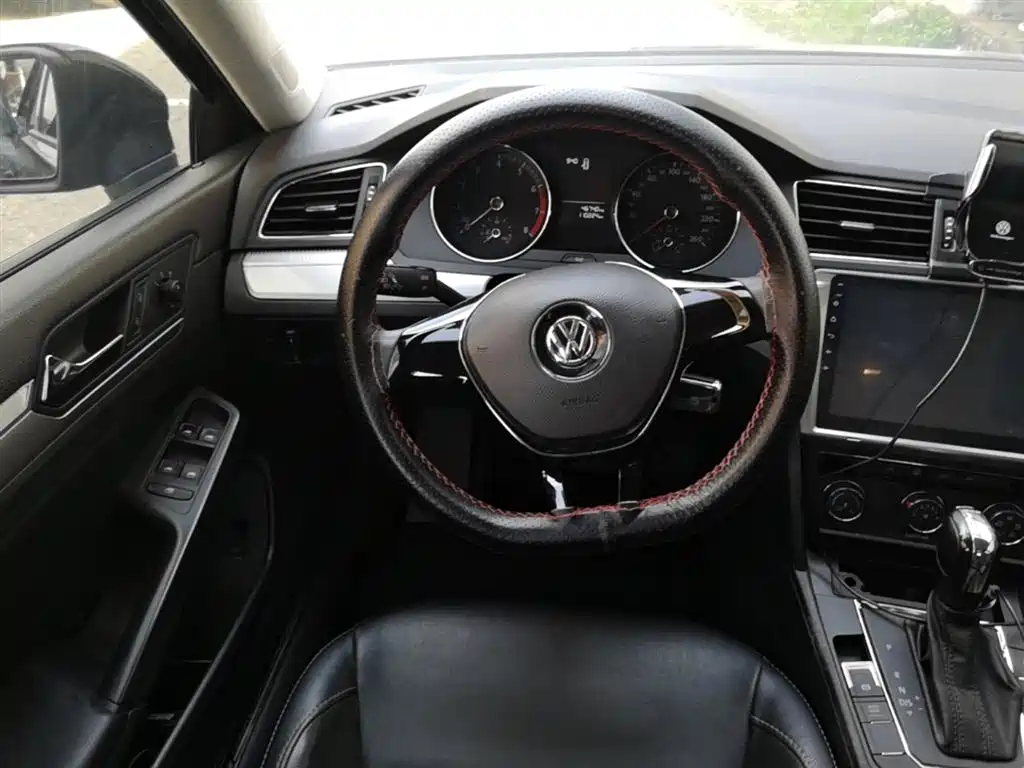 Volkswagen Lamando 2018 230TSI DSG Trend Edition фото 11