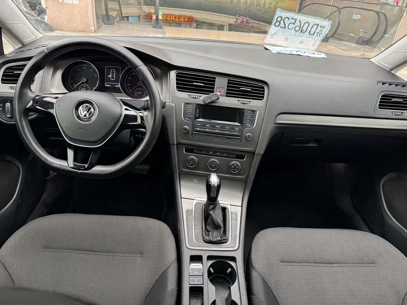 Volkswagen Golf 2015 1.4TSI Automatic Comfort фото 9