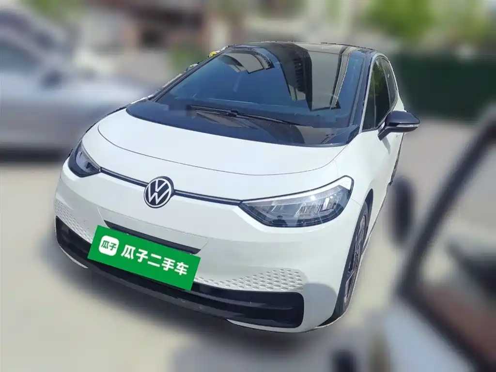 Volkswagen ID.3 2024 Outstanding Edition фото 2