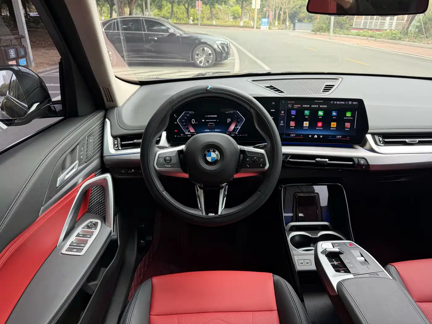 BMW X1 2024 sDrive25Li M Sport Package фото 15